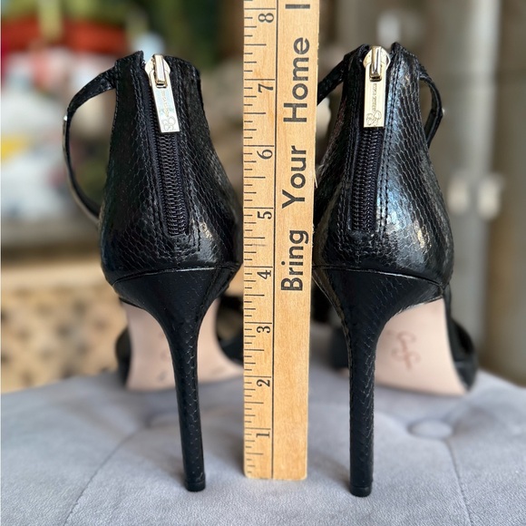 Elegant Black Stiletto Heels with gold accent ankle strap pointy toe - Picture 6 of 9